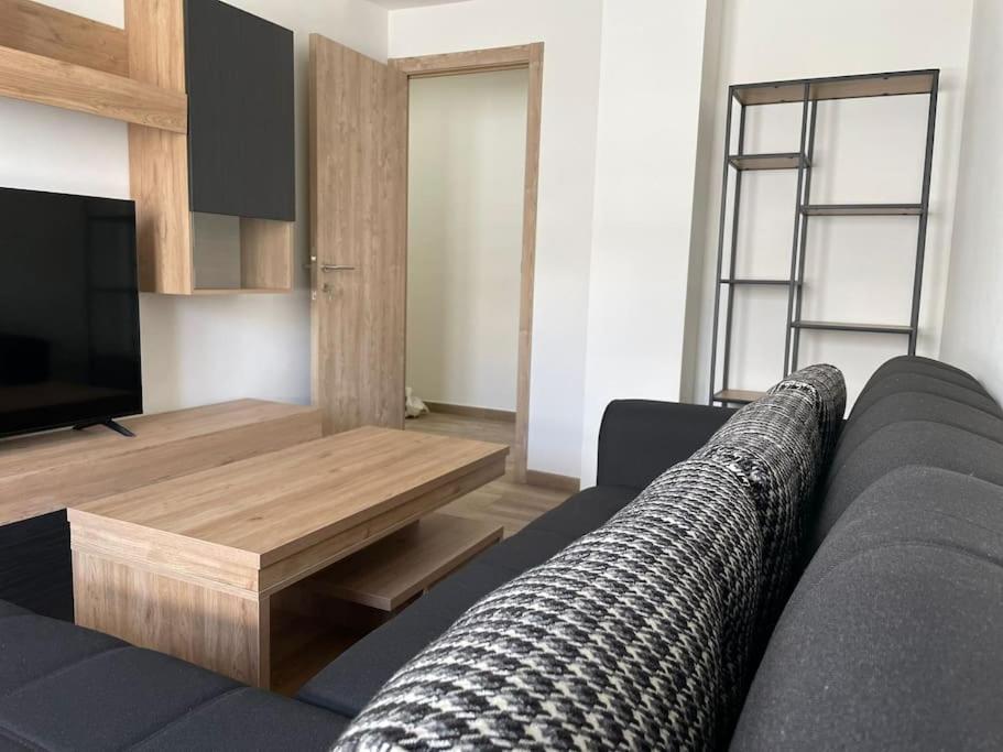 Adoracte 4 Mieres Appartement *