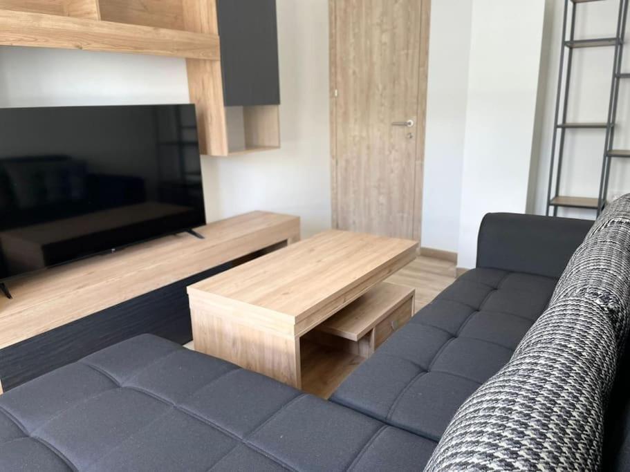Adoracte 4 Mieres Appartement *